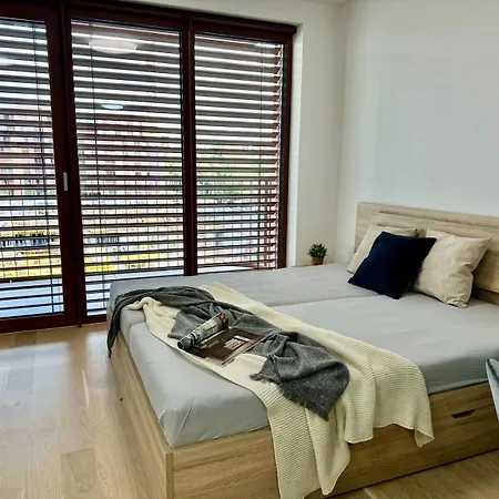 Zwirn Apartment Pressburg